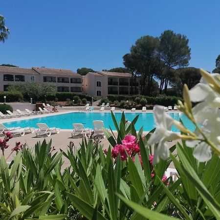 Residence Golfs De Valescure 9 Saint-Raphaël 外观 照片