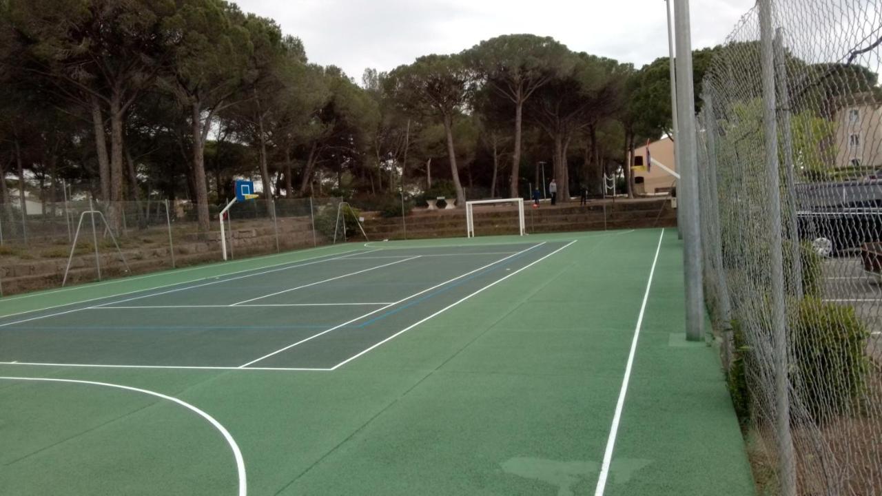Residence Golfs De Valescure 9 Saint-Raphaël 外观 照片