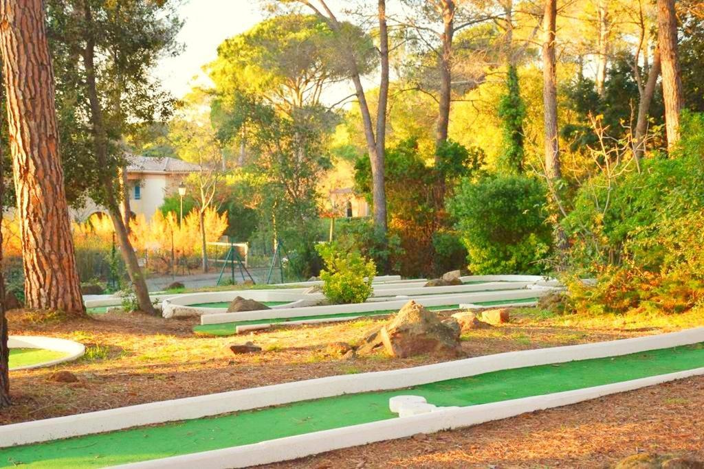 Residence Golfs De Valescure 9 Saint-Raphaël 外观 照片